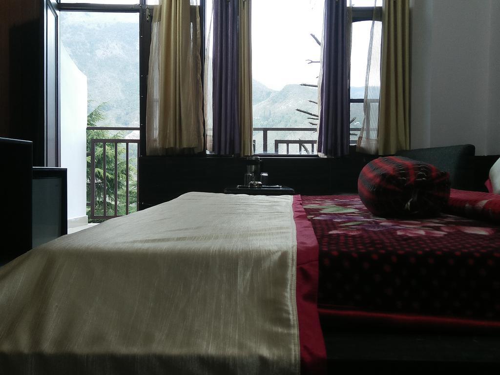 Holiday Hill Hotel Dharamshala Bagian luar foto