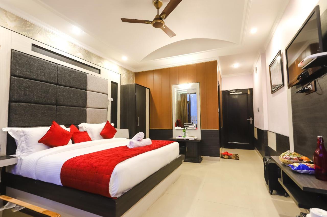 Hotel Holiday Hill, Near Mall Road, Mcleodganj# Parking#Restaurant Dharamshala Bagian luar foto
