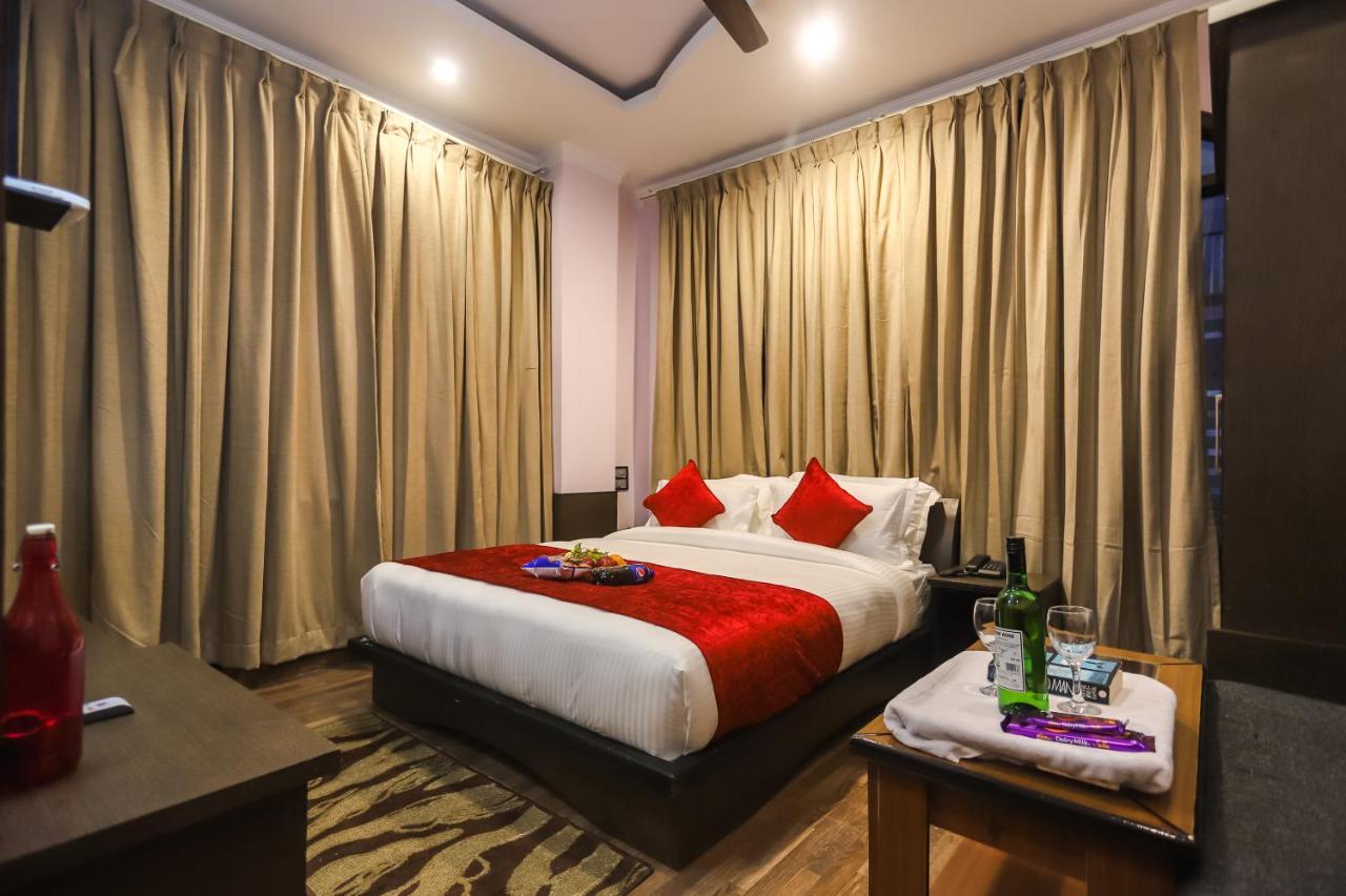 Hotel Holiday Hill, Near Mall Road, Mcleodganj# Parking#Restaurant Dharamshala Bagian luar foto